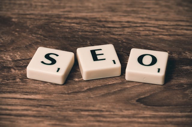 10 Reasons to invest in SEO copywriting services